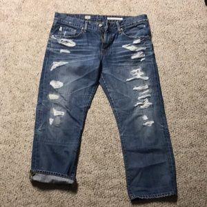 AG ex boyfriend crop